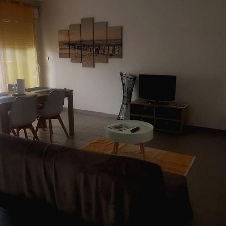Appartement T2 Accessible Pmr Avec Terrasse Et Garage Onet-le-Château Exterior foto